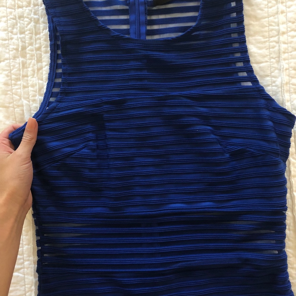 Dress - Picture 2 of 2